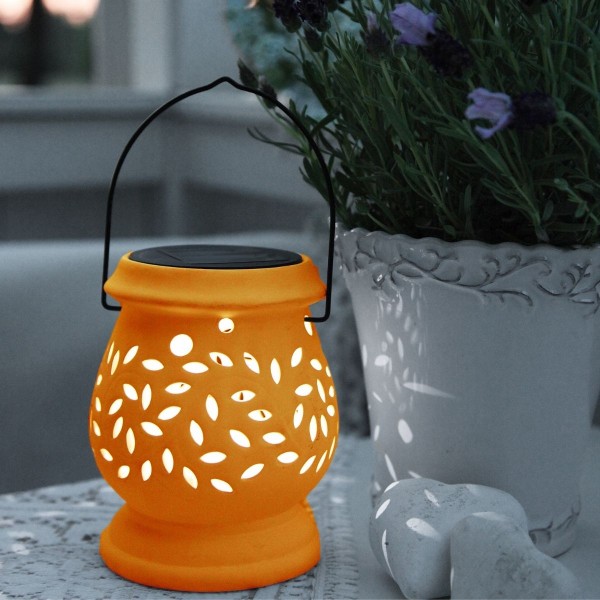 LED Solar Laterne "Clay"- kaltweiße LED - H: 14cm - D: 11cm - Dämmerungssensor - Terrakotta
